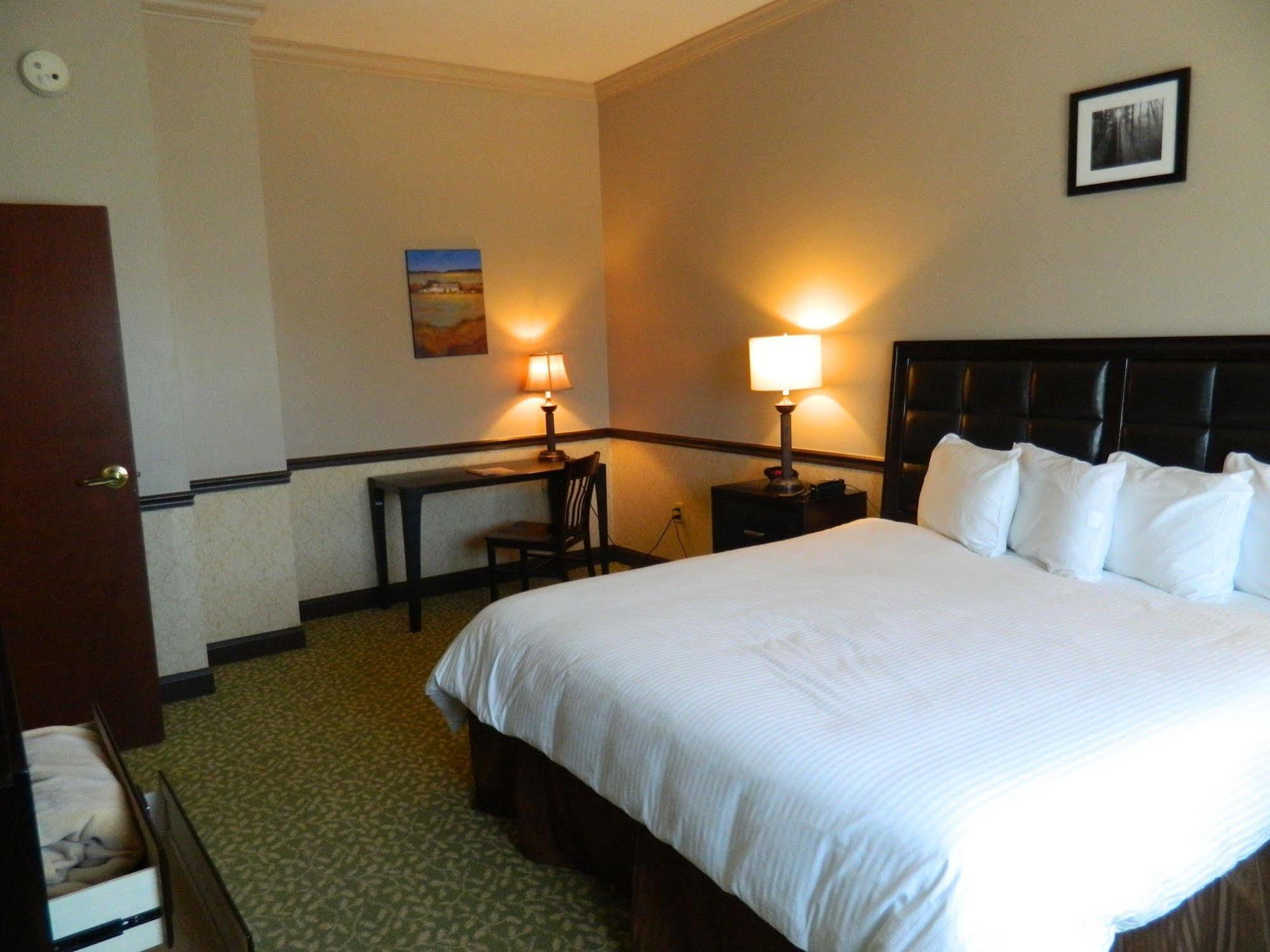 Belvedere Inn Schenectady - Albany Zewnętrze zdjęcie